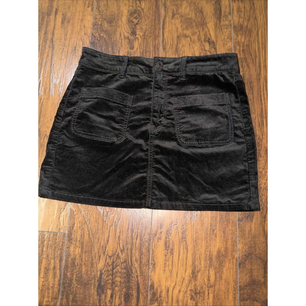 American Eagle Mini Skirt Corduroy 8 Black High Rise Stretch Casual Retro